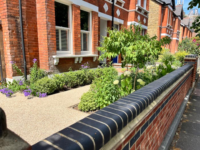 Beckenham Front Garden Design by Nina Baxter